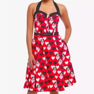 NWT Disney Her Universe Mickey and Minnie Heart Dress Size medium.